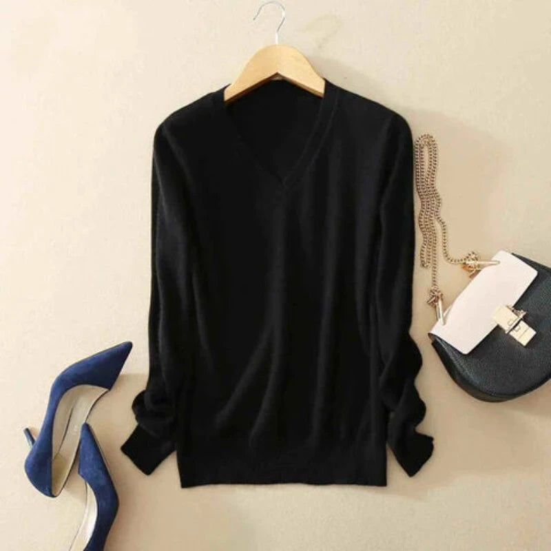 Black V-Neck Cashmere Wool Knit Sweater - A.A.Y FASHION