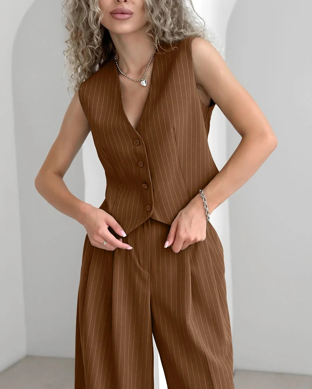 Women’s Pinstripe Vest & Pants Set, Yiwu Cujia Trade Co., Ltd